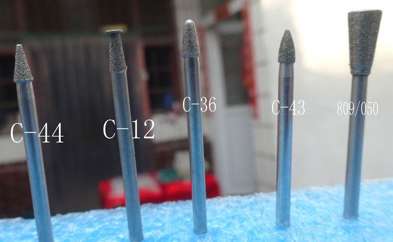 廠家供應(yīng)牙科技工材料綠膠輪帶柄拋光膠片廠用